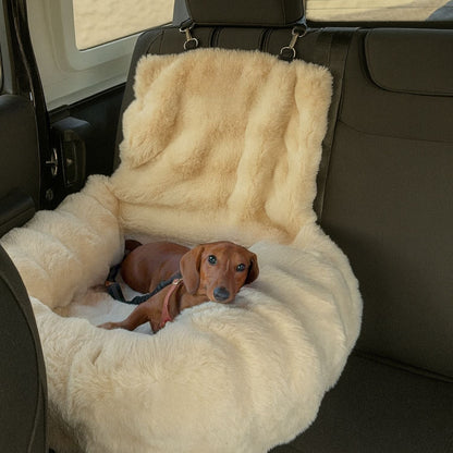 RoadPaws – Elegant Cosy Plush Dog Car Bed for a Comfortable and Secure Travels