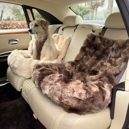 RoadPaws – Elegant Cosy Plush Dog Car Bed for a Comfortable and Secure Travels